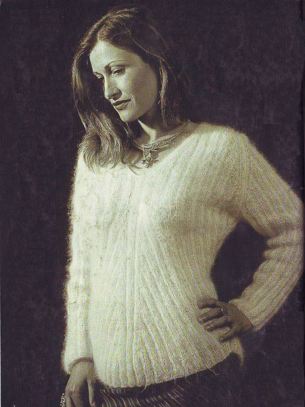 Pull femme tricoté à la main en laine mohair et soie