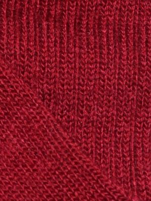 Chaussettes laine mohair rouge détail maille
