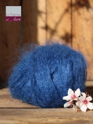 Pelote de laine pur mohair bleu hollandais - Mohair de la Ferme d'Auré