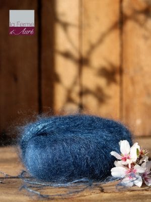 Pelote de laine mohair et soie bleu hollandais - Mohair de la Ferme d'Auré