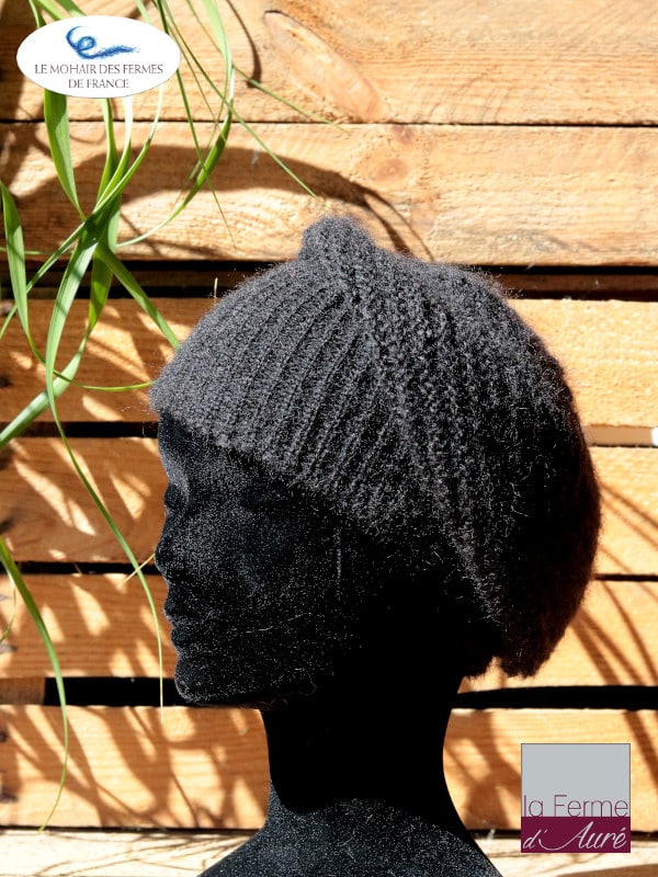 Béret en laine mohair pour femme coloris noir. Mohair des Fermes de France par la Ferme d'Auré